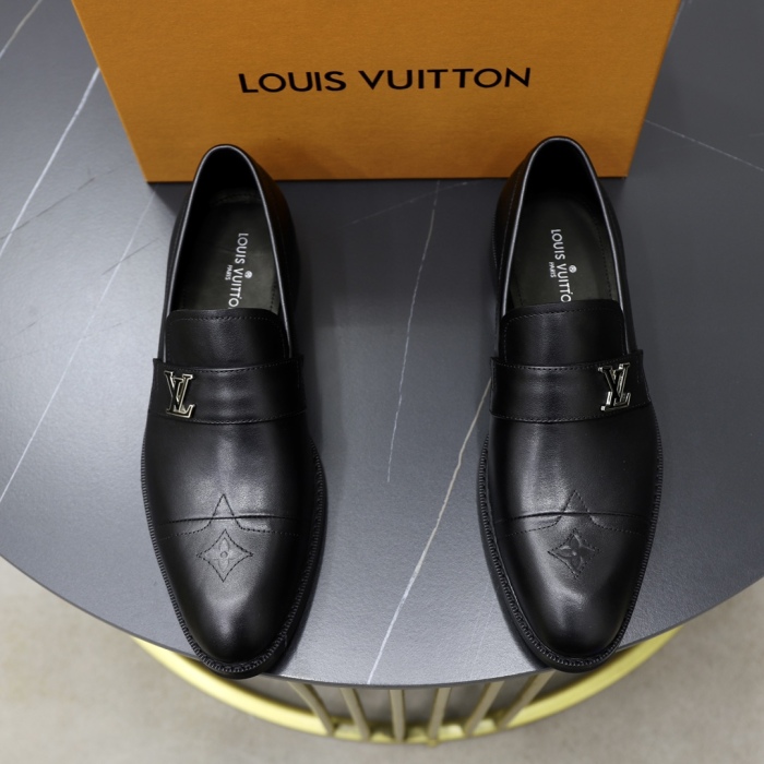 Men L*ouis V*uitton Top Quality loafers003
