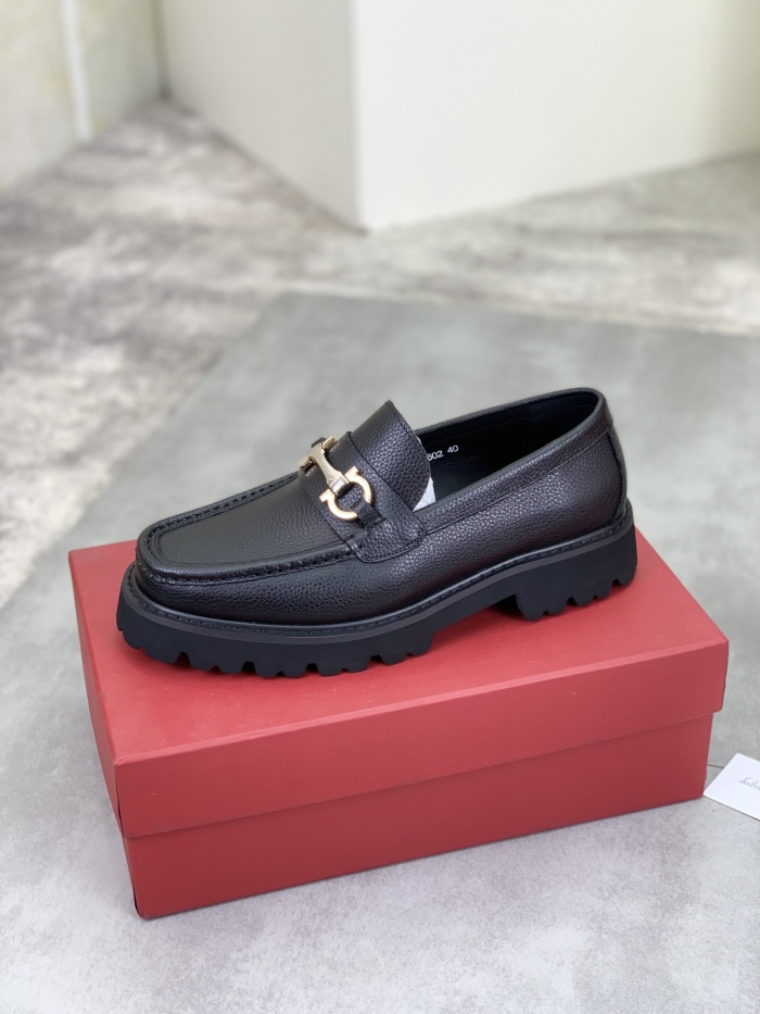 Men L*ouis V*uitton Top Quality loafers005