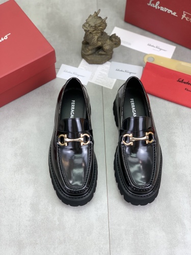 Men L*ouis V*uitton Top Quality loafers004