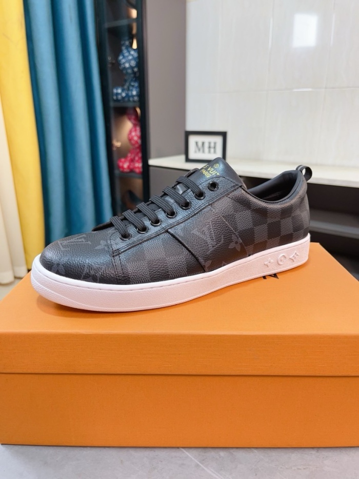 Men L*ouis V*uitton Top Quality sneaker014