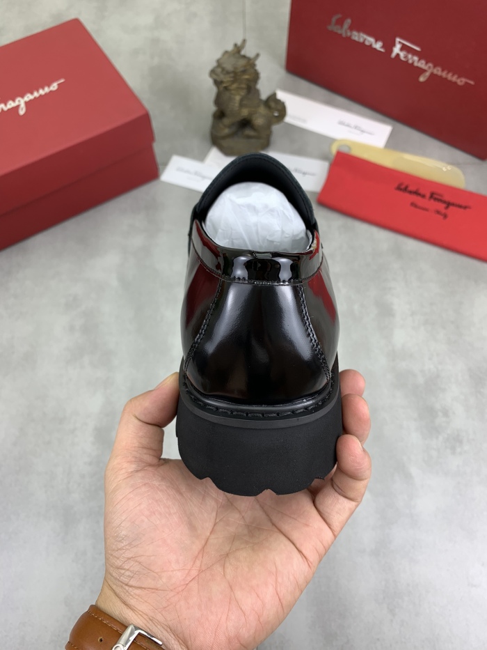 Men L*ouis V*uitton Top Quality loafers007