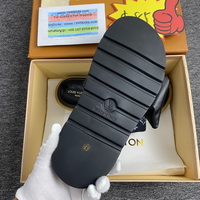 Women L*ouis V*uitton Top Quality Sandals019