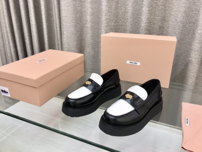 Women M*iu M*iul Top Sneaker