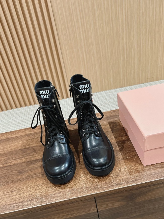 Women M*iu M*iul Top Boot