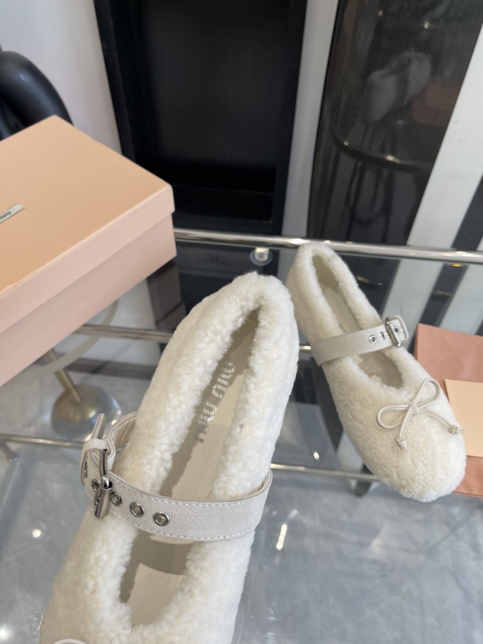 Women M*iu M*iul Top Sneaker