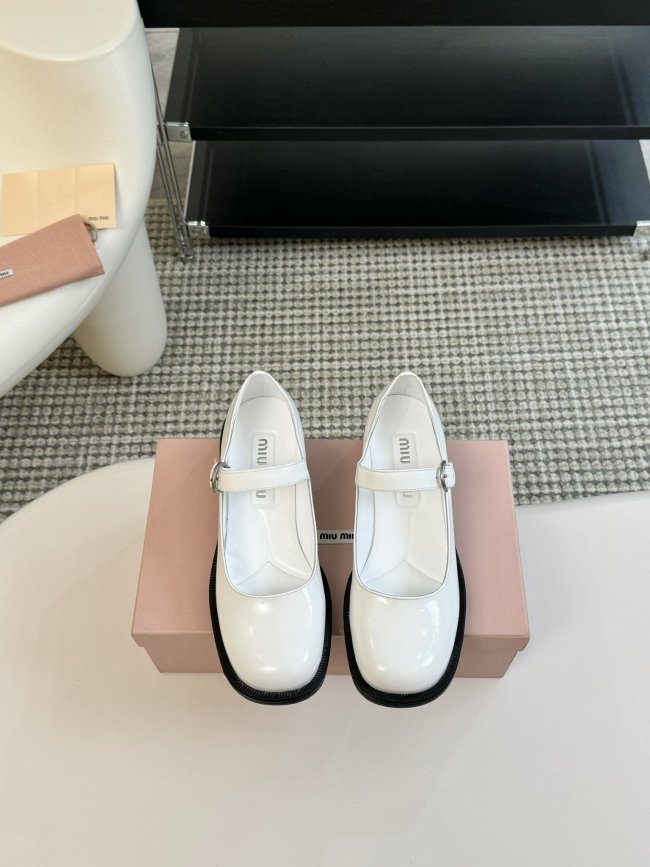 Women M*iu M*iul Top Sneaker