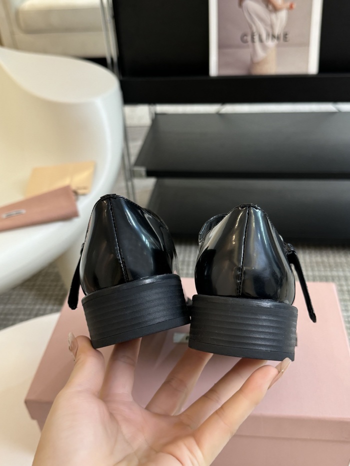 Women M*iu M*iul Top Sneaker