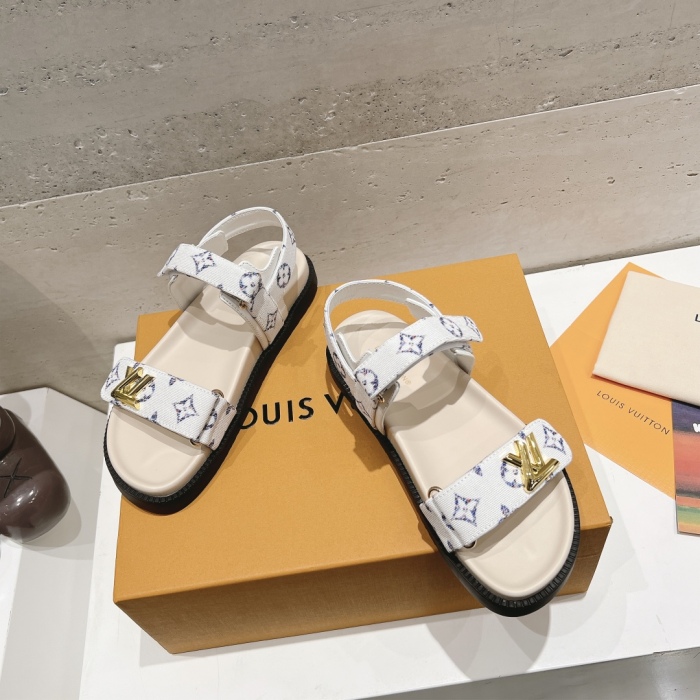 Women L*ouis V*uitton Top Quality Sandals016