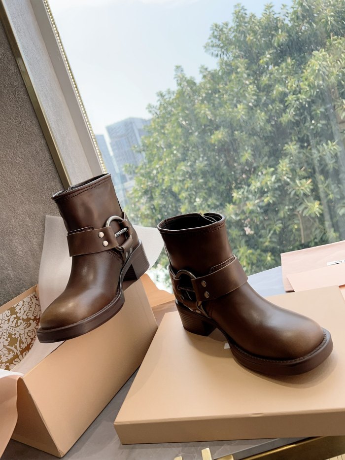 Women M*iu M*iul Top Boot