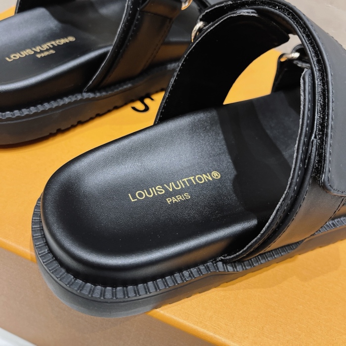 Women L*ouis V*uitton Top Quality Sandals017