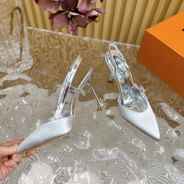 Women L*ouis V*uitton Top Quality Sandals