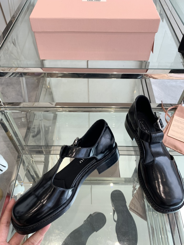 Women M*iu M*iul Top Sneaker
