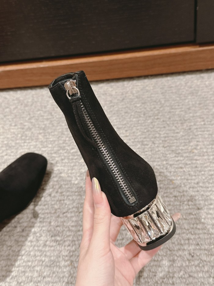 Women M*iu M*iul Top Boot