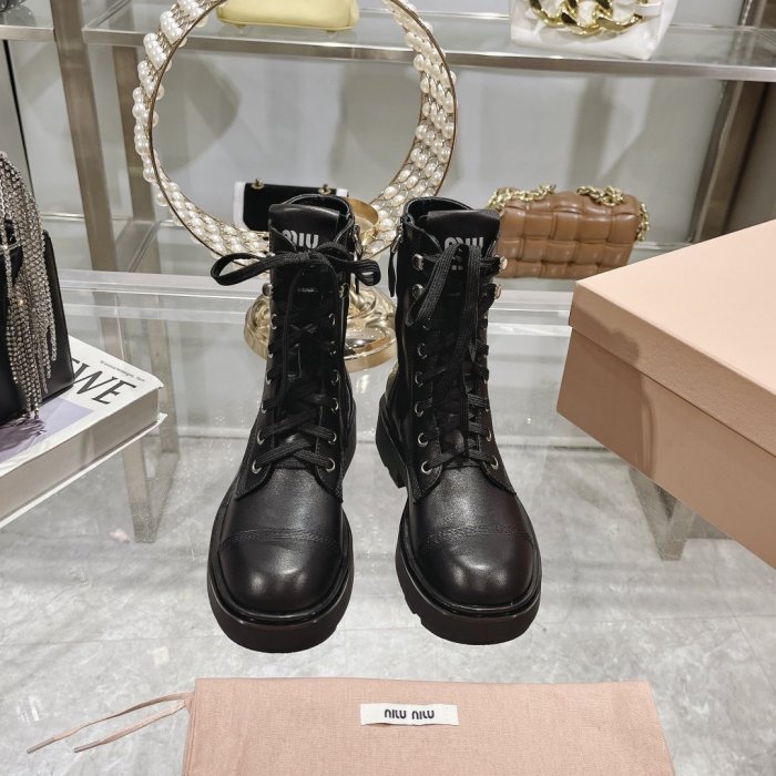 Women M*iu M*iul Top Boot