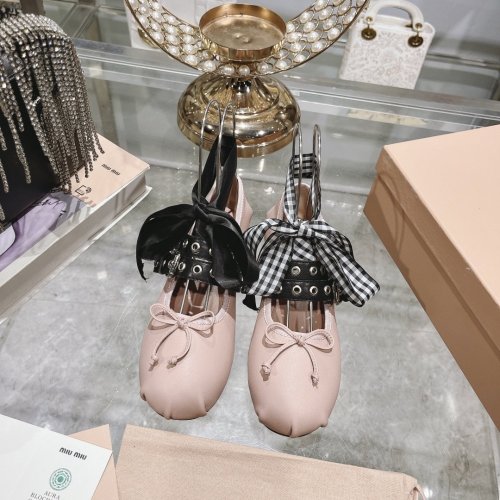 Women M*iu M*iul Top Sneaker