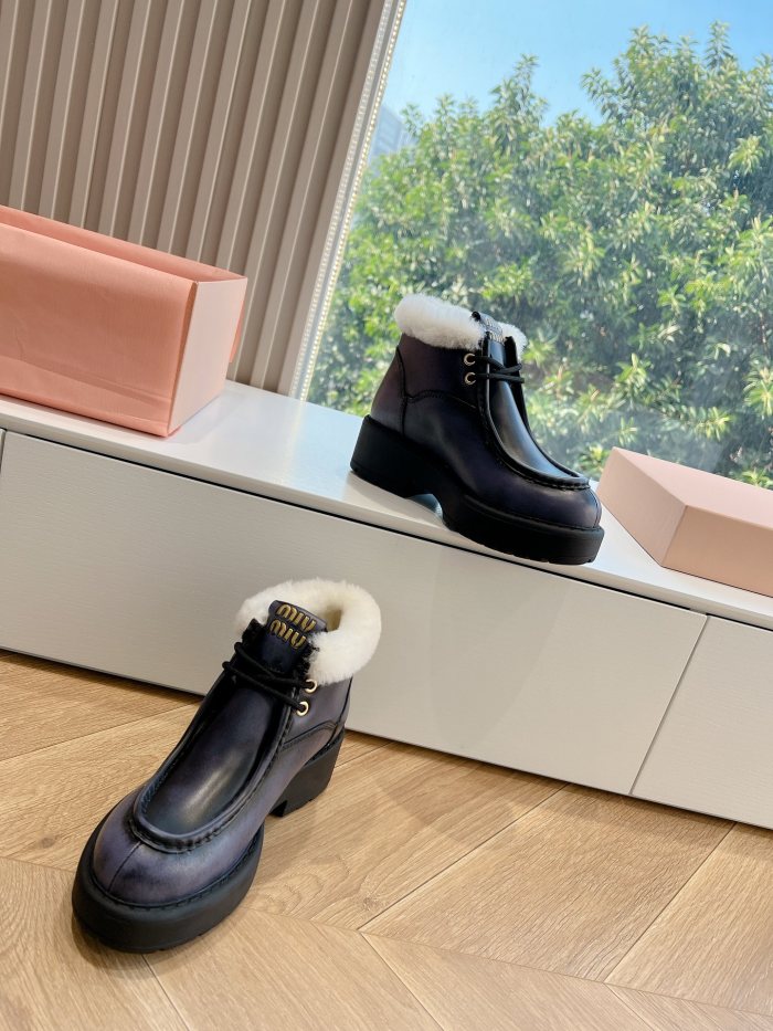 Women M*iu M*iul Top Boot