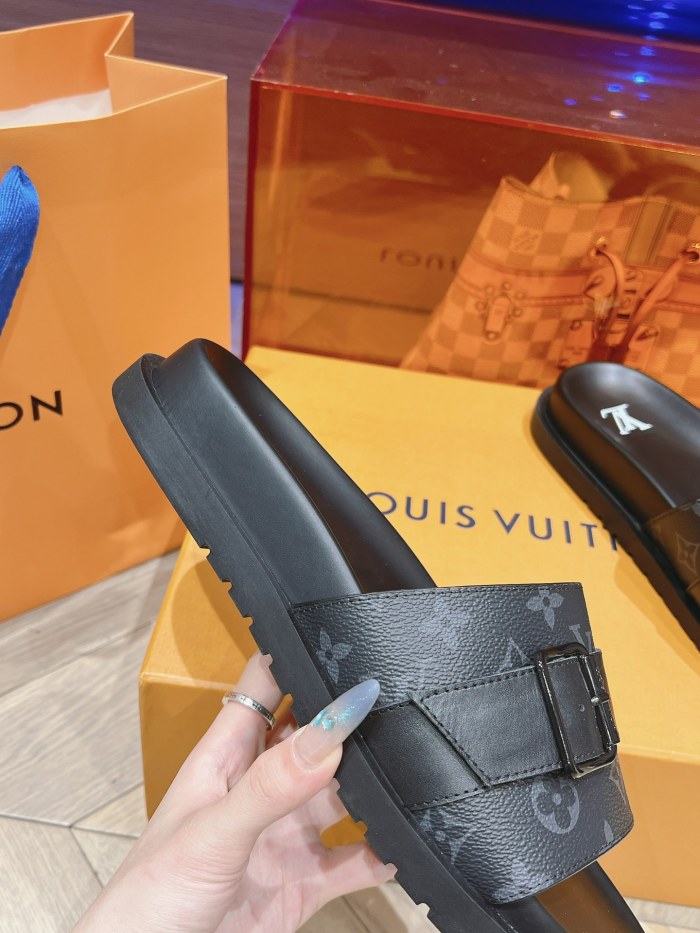 Men L*ouis V*uitton Top Quality Sandals