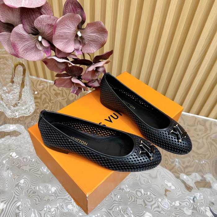 Women L*ouis V*uitton Top Quality Sandals