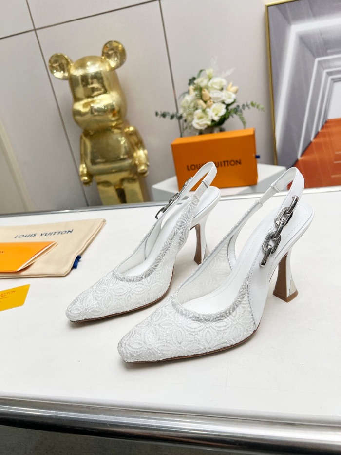 Women L*ouis V*uitton Top Quality Sandals012