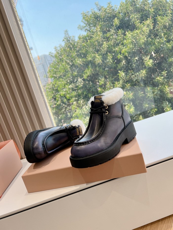 Women M*iu M*iul Top Boot