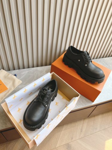 Men L*ouis V*uitton Top Quality sneaker