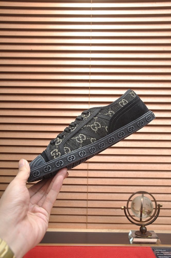 Men G*ucci Top Sneaker