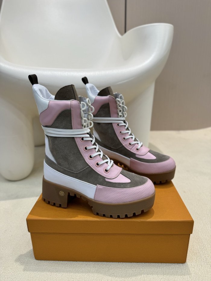 Women L*ouis V*uitton Top Quality Boot