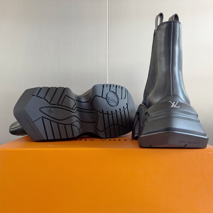 Men L*ouis V*uitton Top Quality Boot  7CM