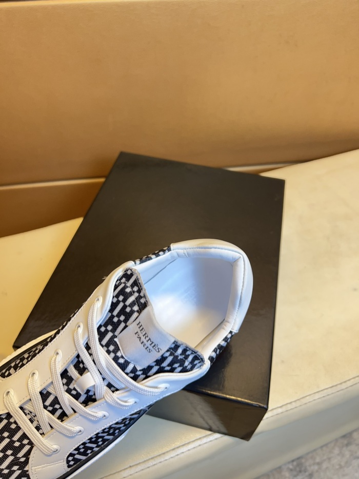 Men  H*ermes Top Sneaker