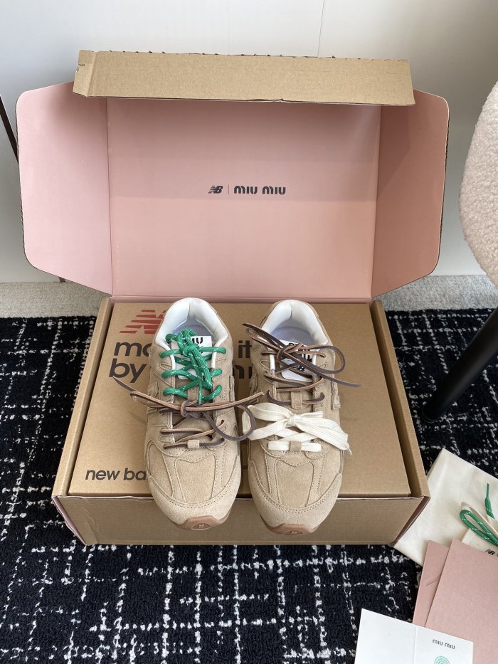 Women M*iu M*iul Top Sneaker