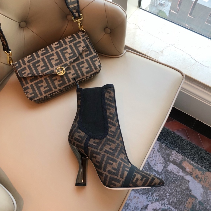Women  F*endi Top  Quality  Boot