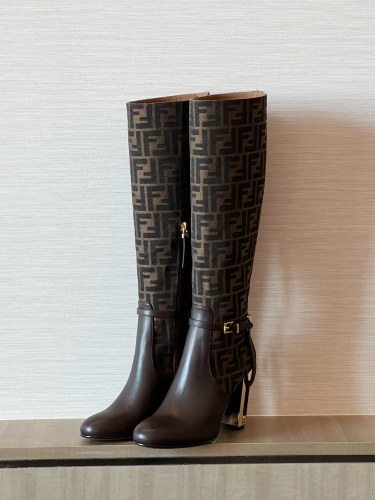 Women  F*endi Top  Quality  Boot