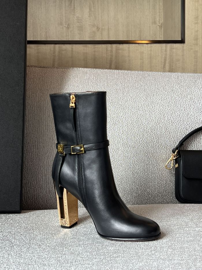Women   F*endi Top  Quality Boot