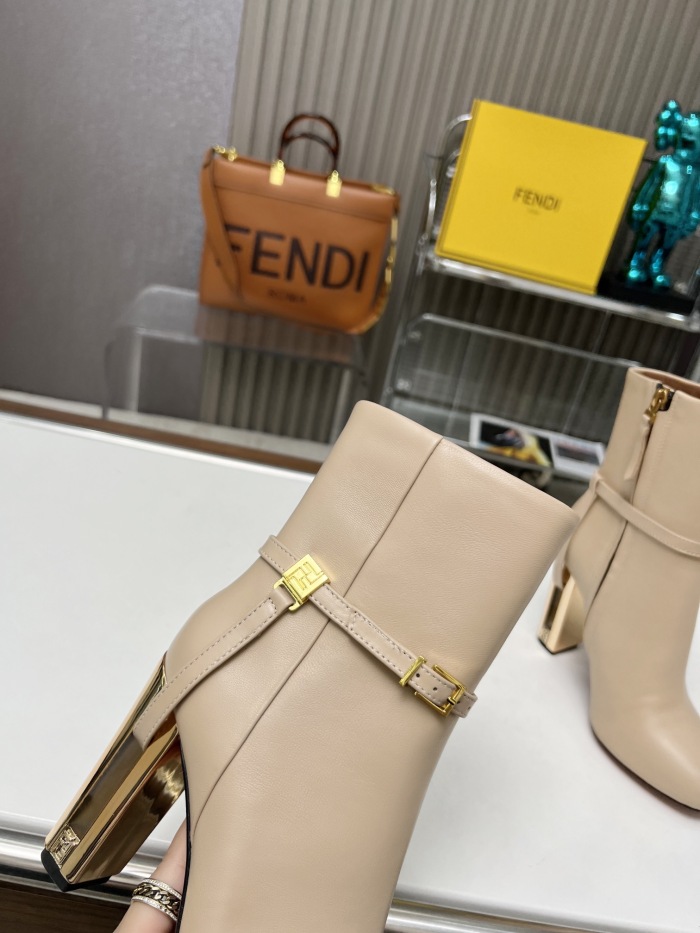 Women F*endi Top  Quality  Boot