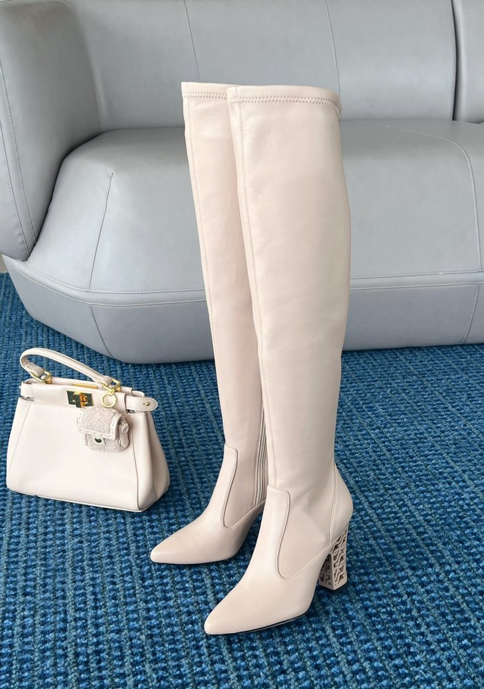 Women   F*endi Top  Quality Boot