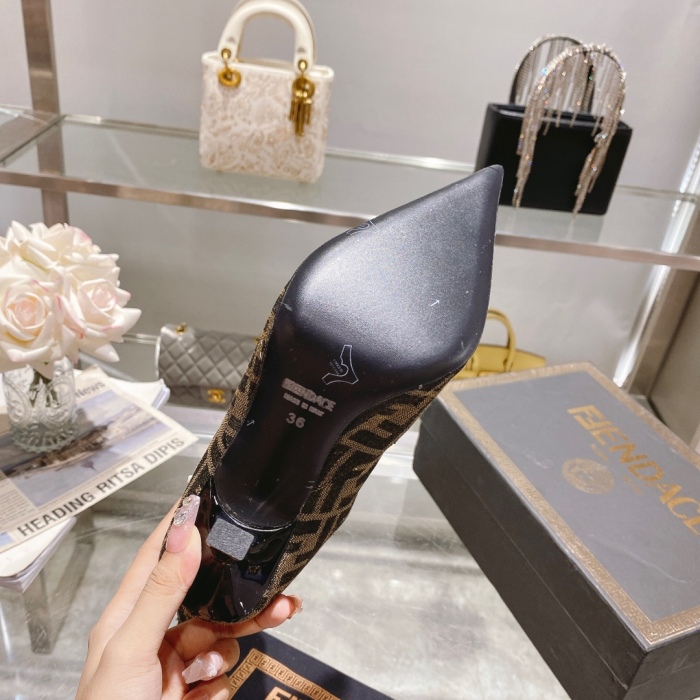 Women   F*endi Top  Quality Boot