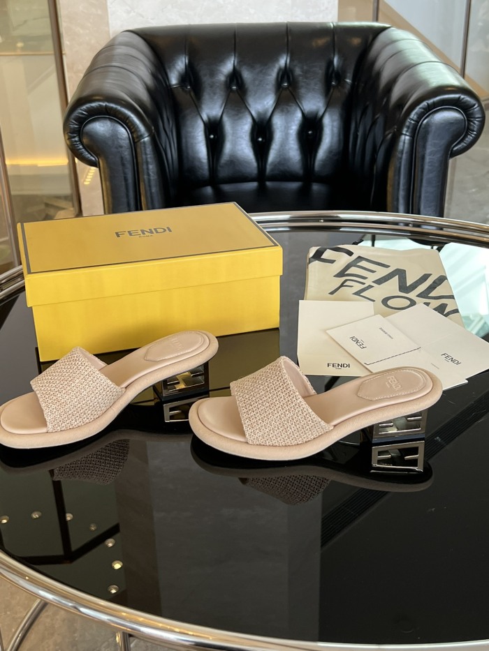 Women F*endi Top Sandals