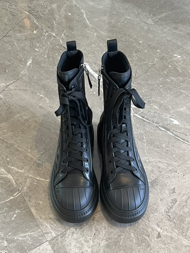 Women   F*endi Top  Quality Boot