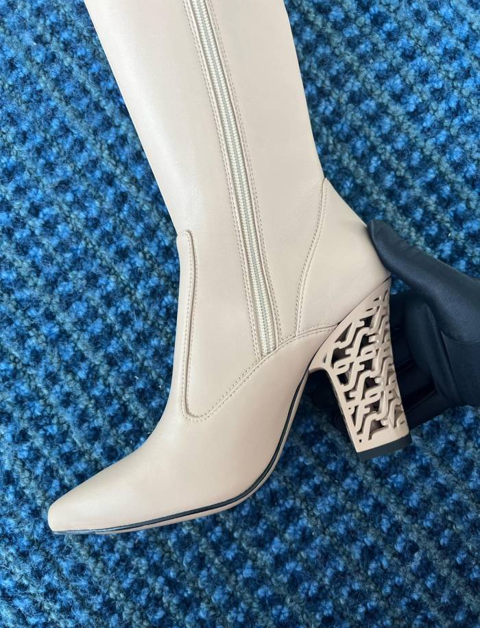 Women   F*endi Top  Quality Boot