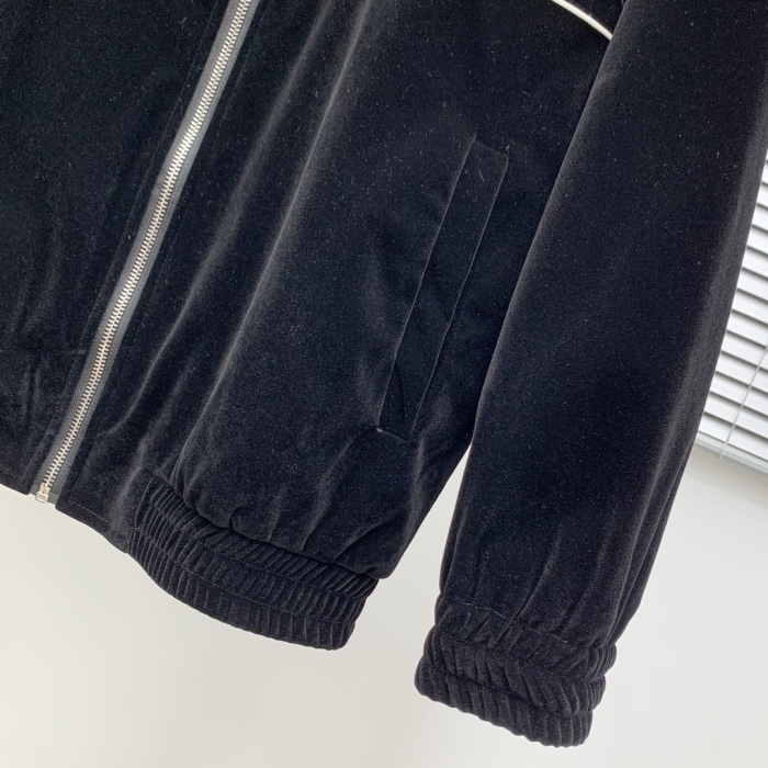  Top Quality2702