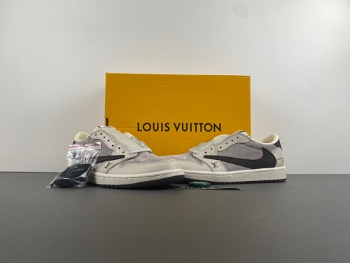 T*ravis S*cott x A*ir Jor*dan 1 Low OG  LX1988-100