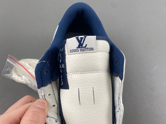 T*ravis S*cott x A*ir Jor*dan 1 Low OG  SJ2968-004