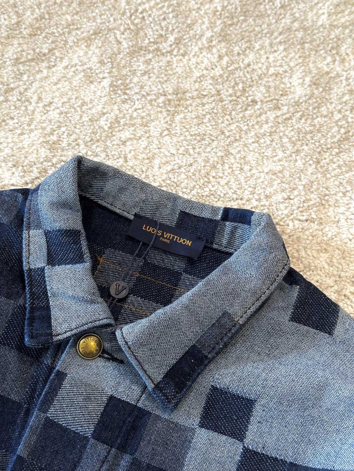 Top Quality2713