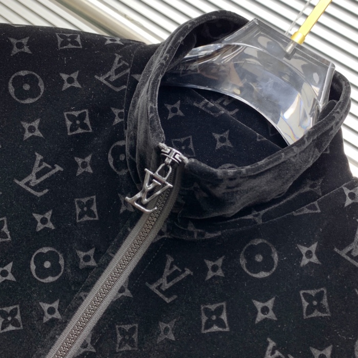  Top Quality2701