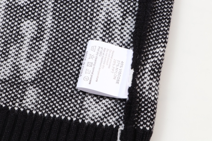  Top Quality2246