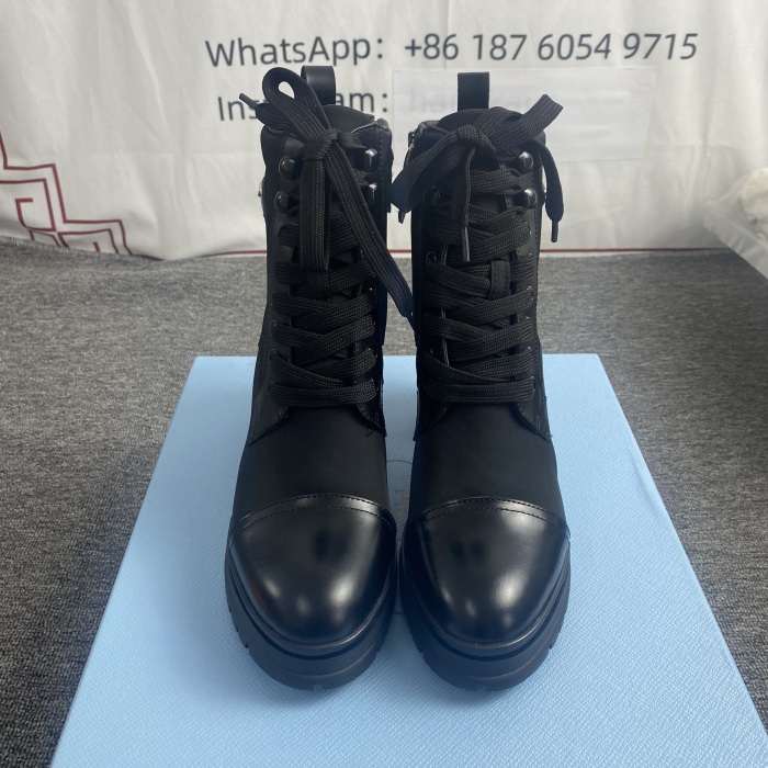 Women P*rada Top Quality Sneaker  7.5CM