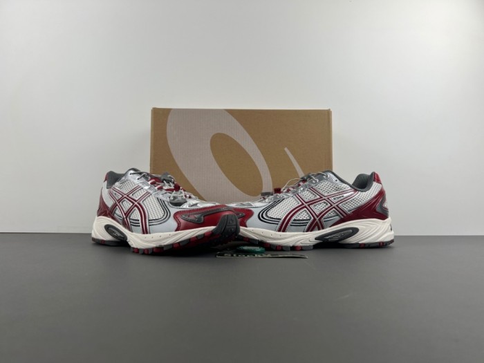 A*sics G*el-Kahana Tr V4  Black Silver   1203A585-100