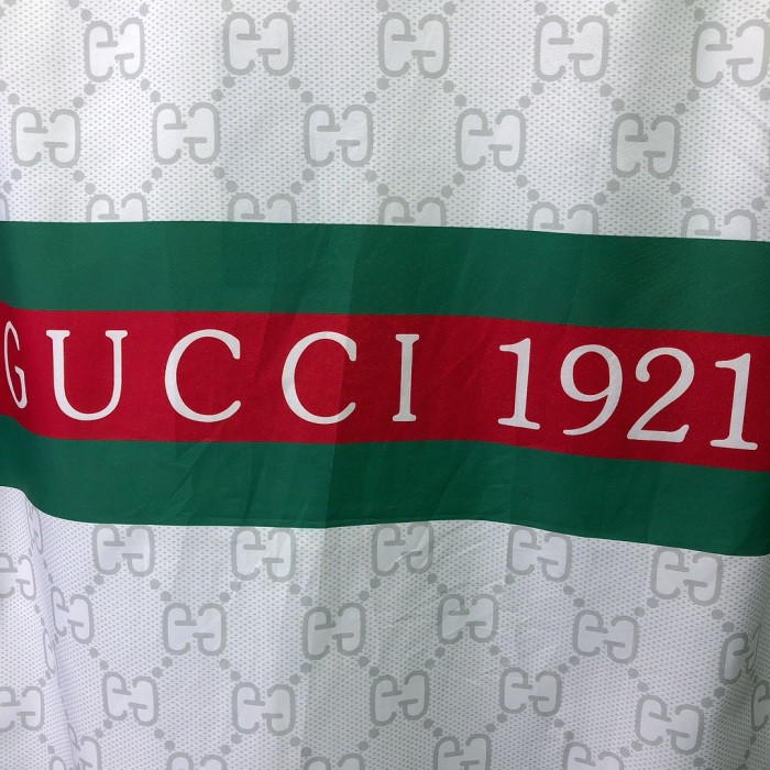  Top Quality1698