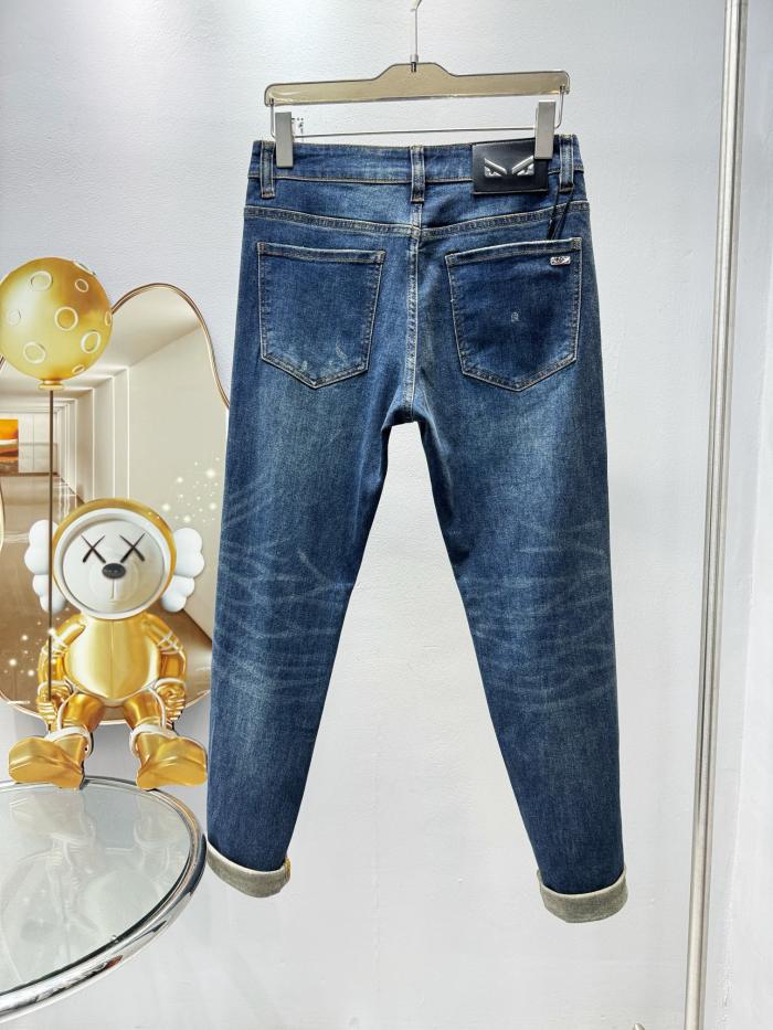  Top Quality1023