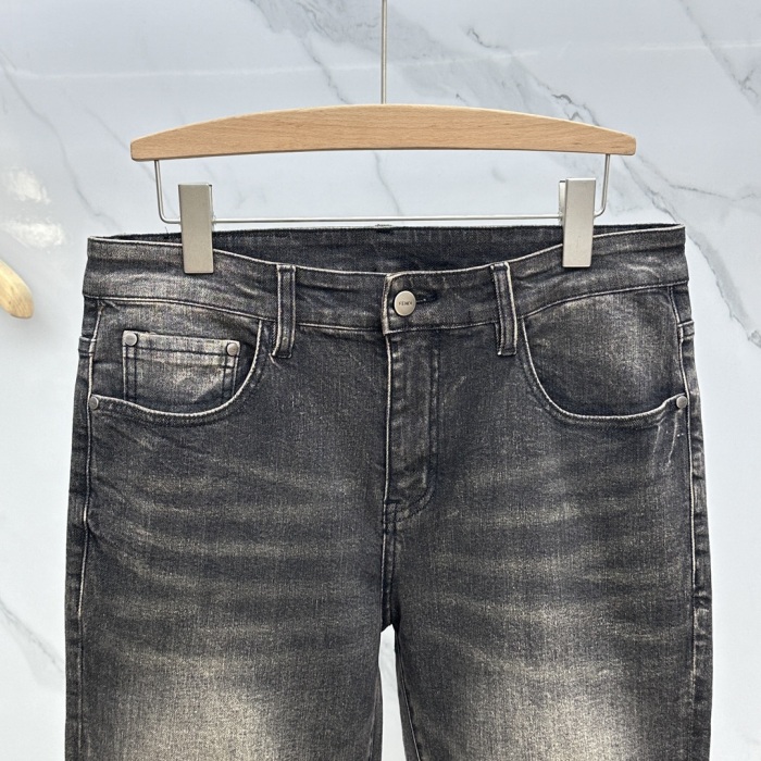  Top Quality976